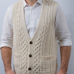 Shannon Mills Merino Wool V-Neck Ivory Cable Knit Vest XL